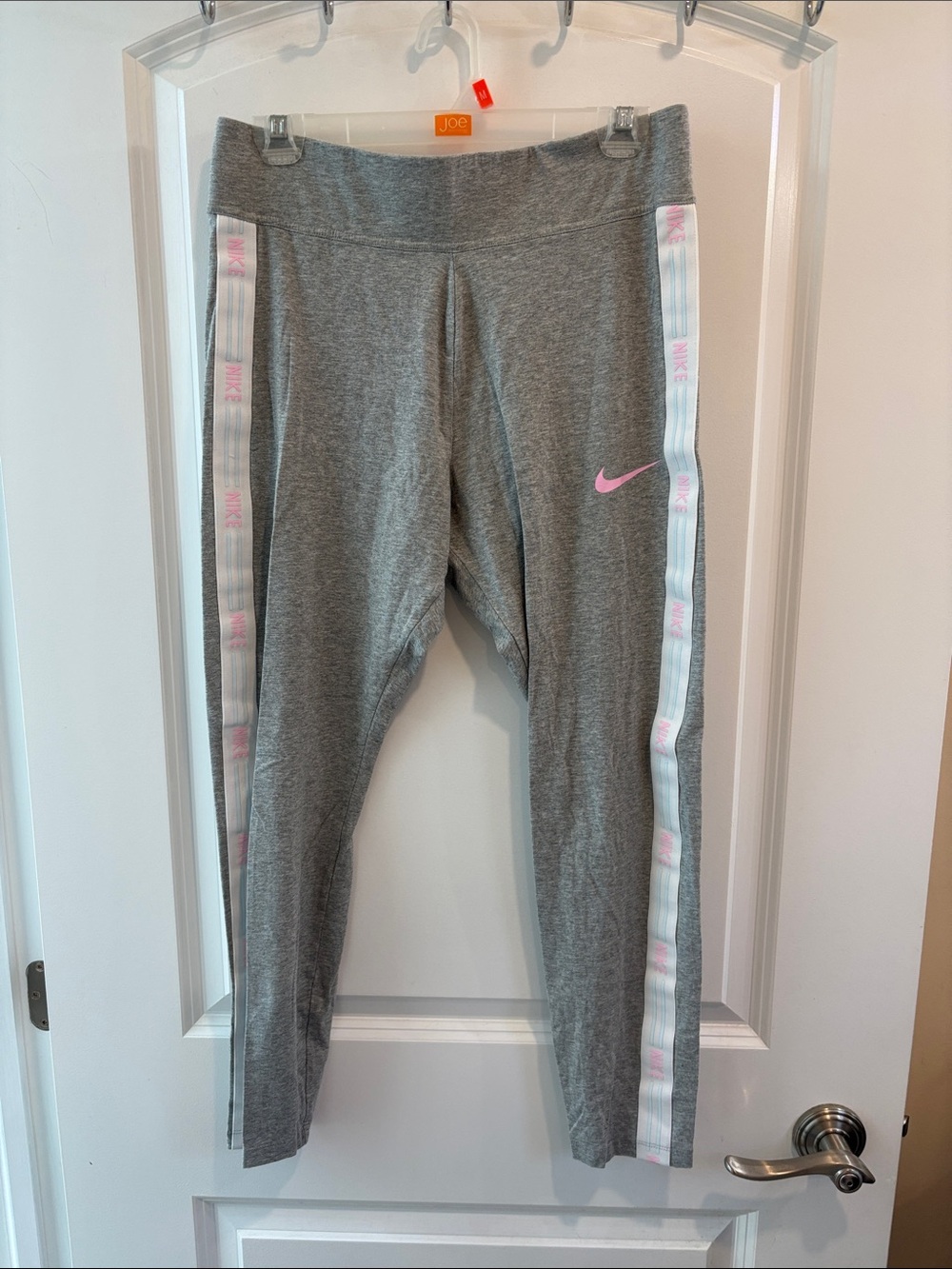 Nike Heather Gray Leggings with Pink Accents